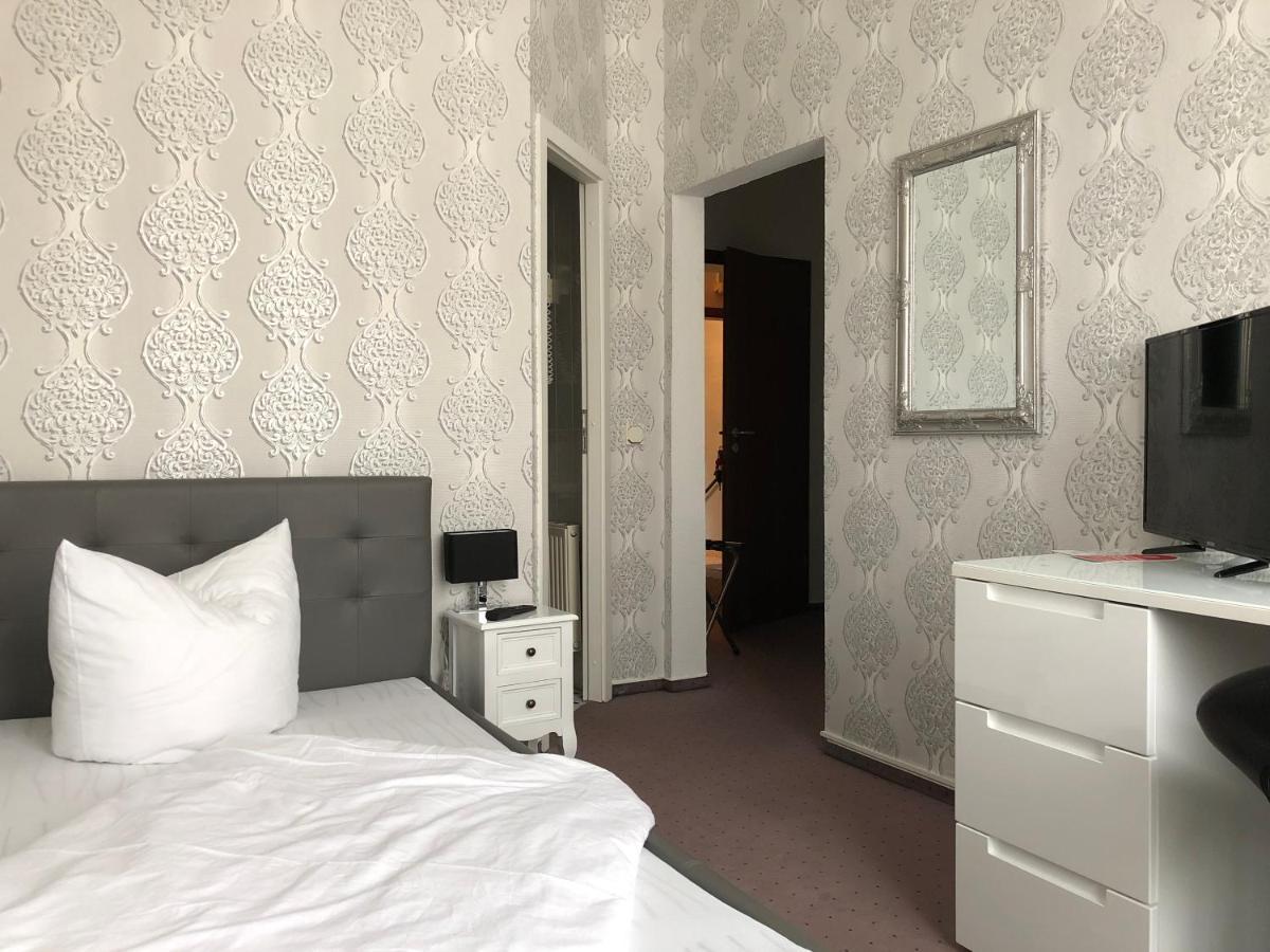 Comfort Single Room,1662425623:JPEG